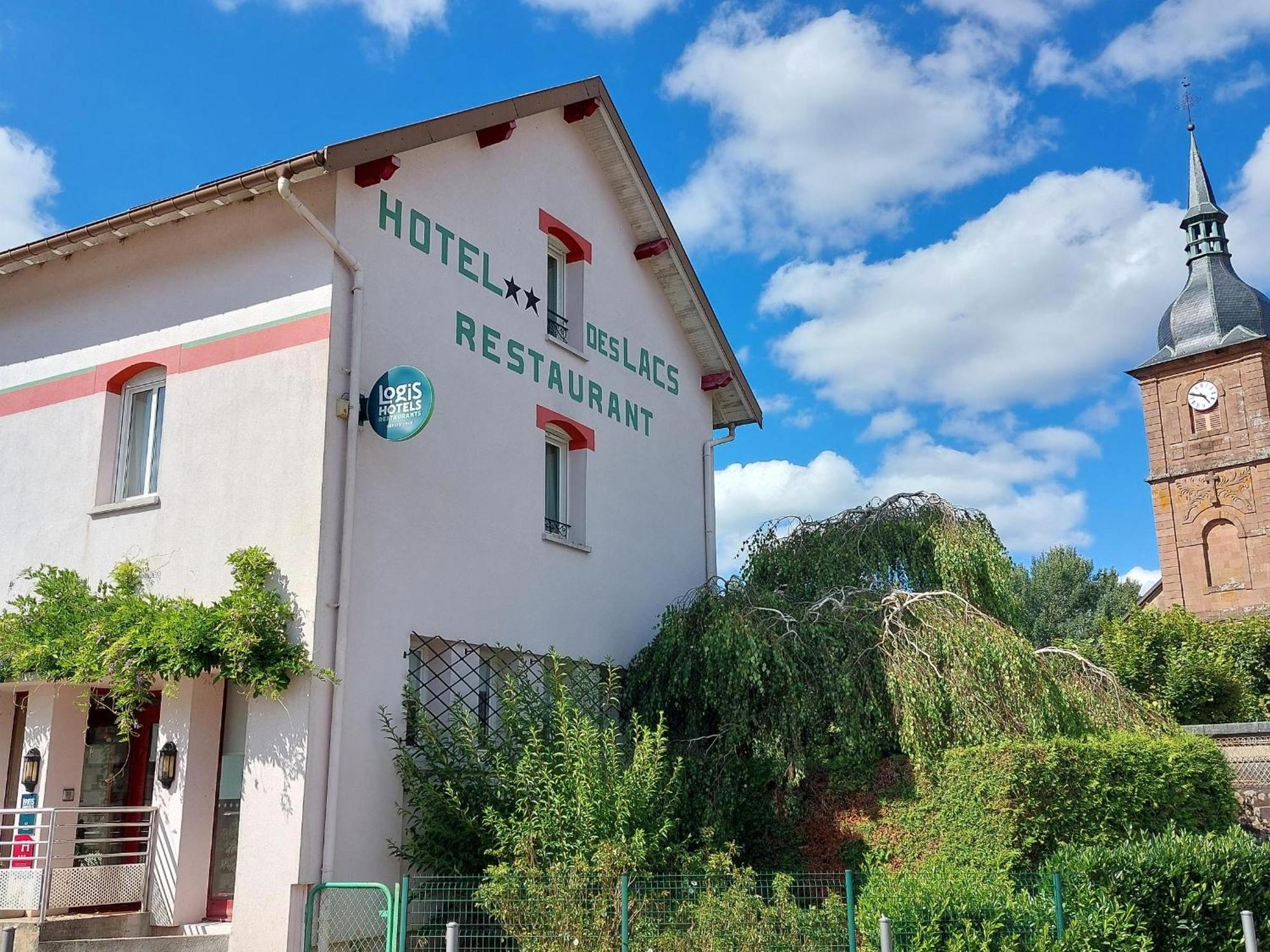 Logis Hotel & Restaurant Des Lacs Celles-sur-Plaine Exteriör bild